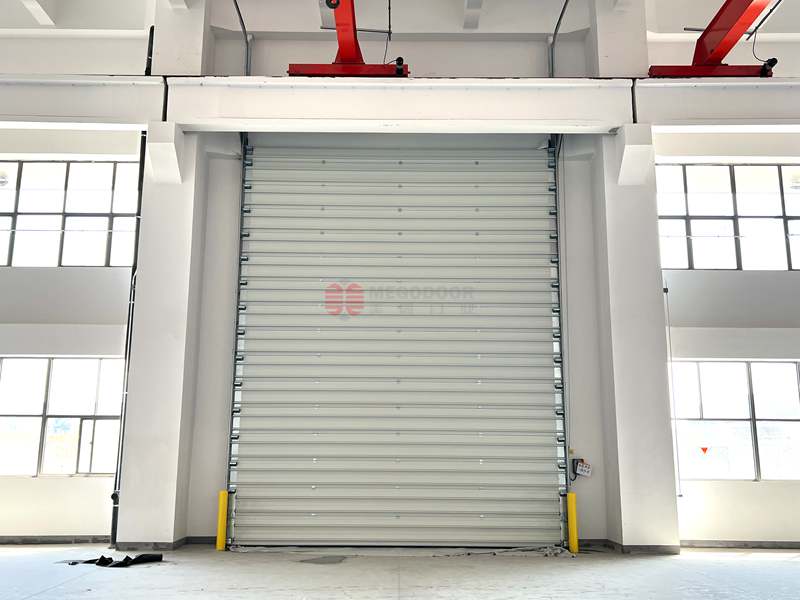 美高门业：专业供应张家港地区工厂用提升门，打造安全、节能、高效的工业出入口解决方案插图2