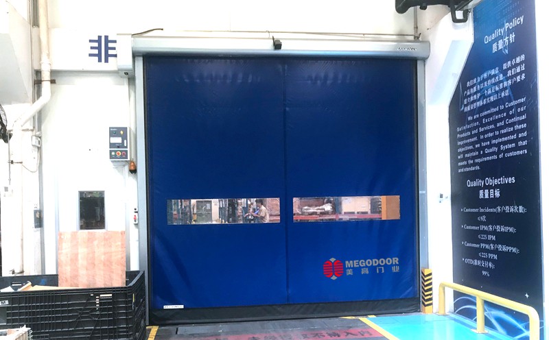 苏州机械车间PVC快速门插图1