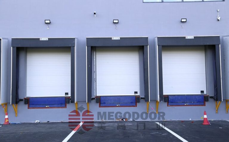 苏州物流园装卸货区域专用机械式门封:高效密封,节能降耗缩略图 苏州物流园装卸货区域专用机械式门封:高效密封,节能降耗缩略图