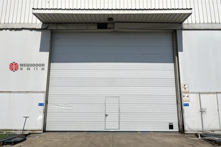 苏州卷帘门升降过程人员碰伤管控四重保障体系缩略图